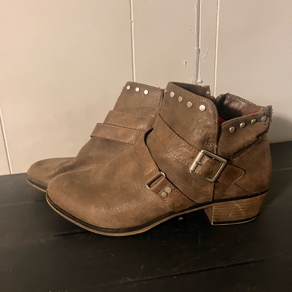ANA A New Approach Alford Brown Ankle Boots Booties Size 7 1/2